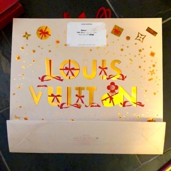 Louis Vuitton Extra Large Gift Bag - Picture 2 of 3